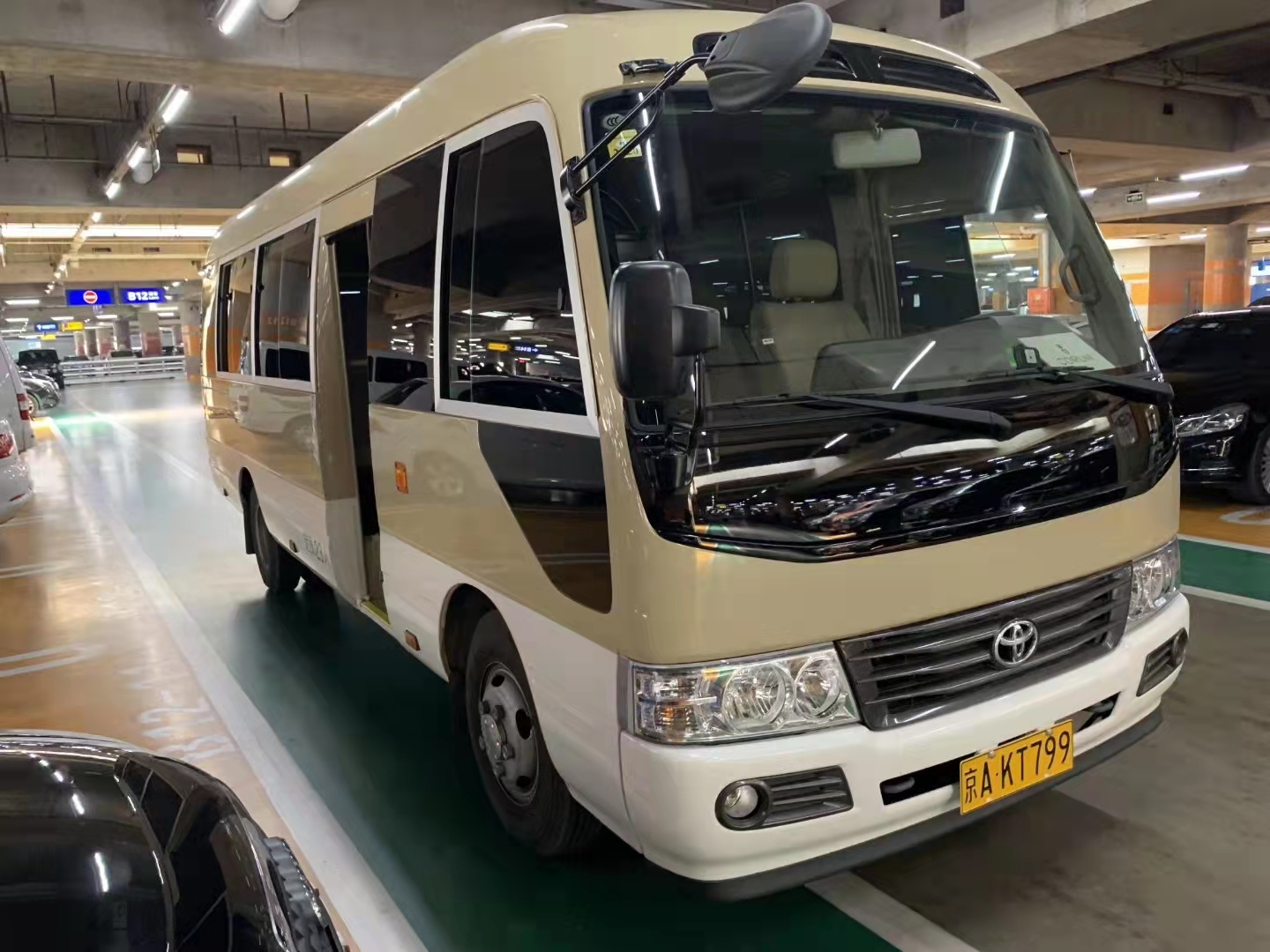 北京汽車租賃 北京汽車租賃